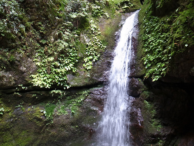 水量が少なめだった、七代の滝